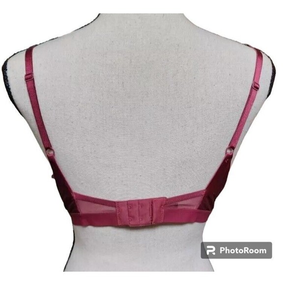 Victoria's Secret Plunge Bra Size 34C Rose - Picture 3 of 7